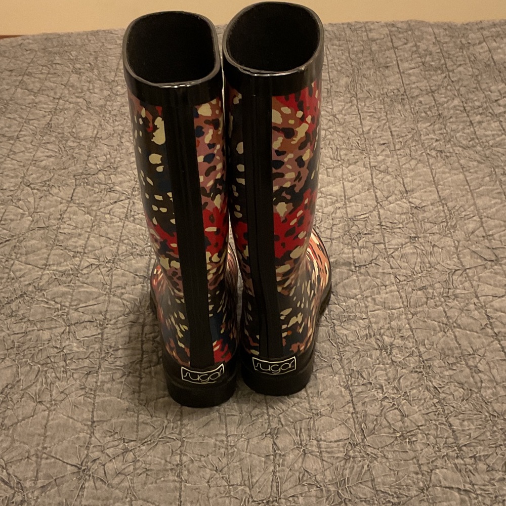 Colorful Patterned Rain Boots - Picture 2 of 10